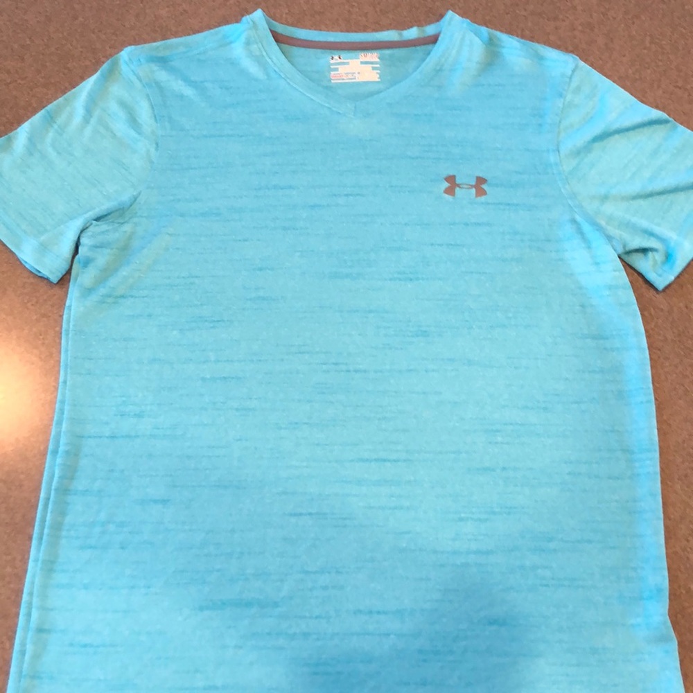 Men’s Under Armour Shirt
